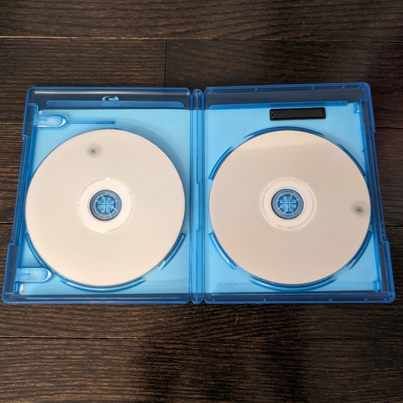 LIKE NEW Batman Begins + Dark Knight Blu-ray movies (set of 2), Christian Bale - Picture 7 of 8